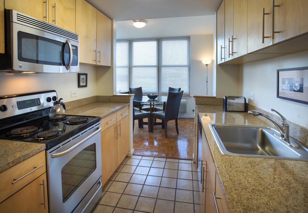 Grove Pointe - A Premier Furnished Apartment Джерси-Сити Номер фото