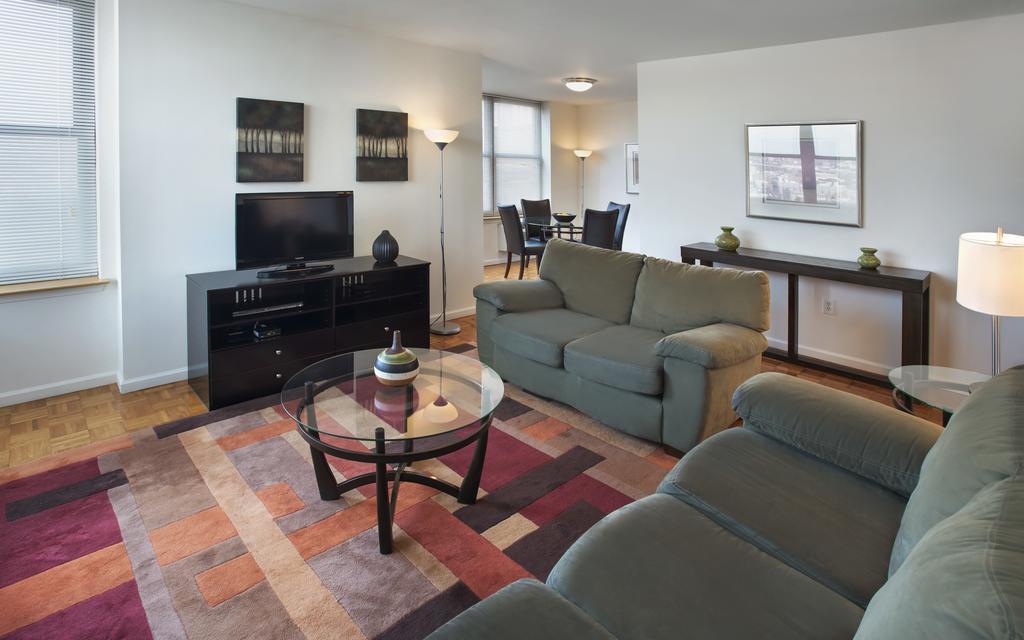 Grove Pointe - A Premier Furnished Apartment Джерси-Сити Экстерьер фото